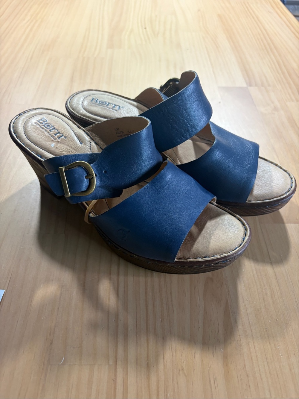 Born Blue Leather Crossover Wedge Sandals with Buckle A5